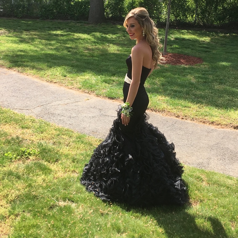 Sherri hill black dress with custom belt